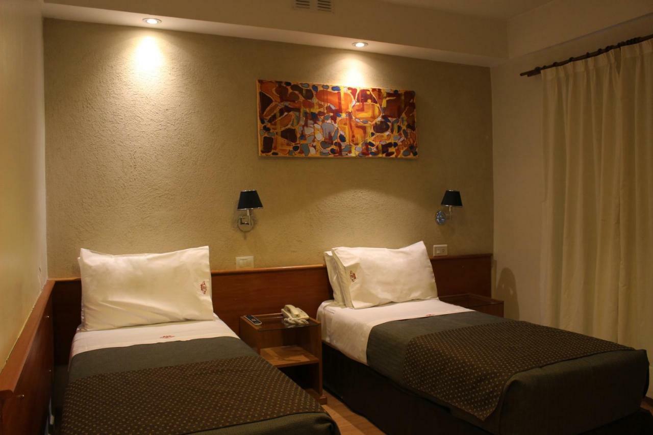 Hotel Viena Córdoba Extérieur photo